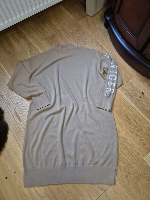 Sukienka Tommy Hilfiger