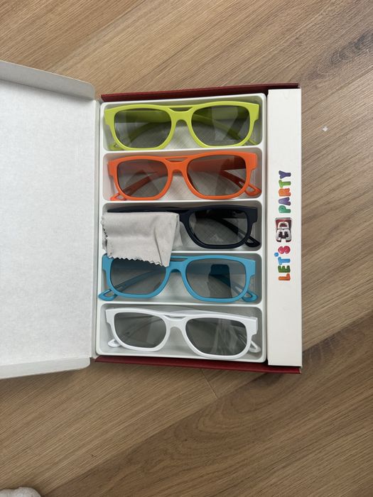 Oryginlane okulary 3D Lg  5 par do telewizora 3d