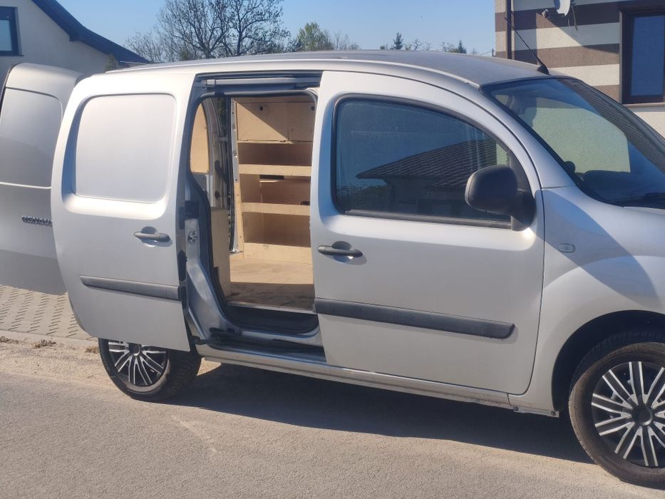 Renault Kangoo 2020 klima 6 biegów nowe opony