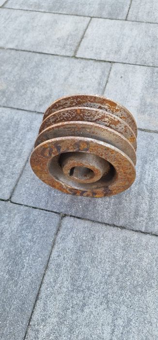 Koło pasowe 125 mm fi 30