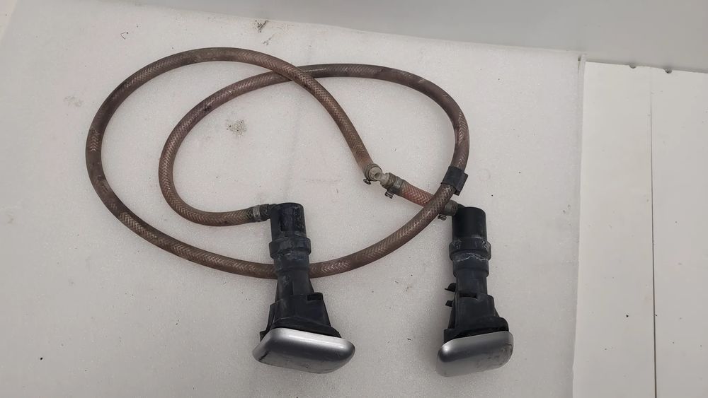 spryskiwacze lamp audi a3/ s3 8l oryginał
