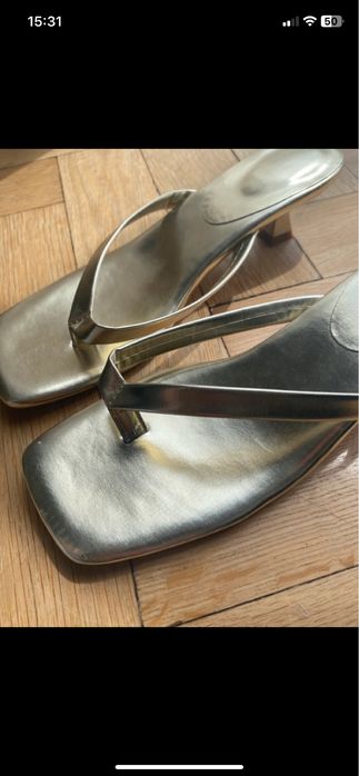 Nowe złote sandałki klapki japonki niski obcas wesele lato 36/37