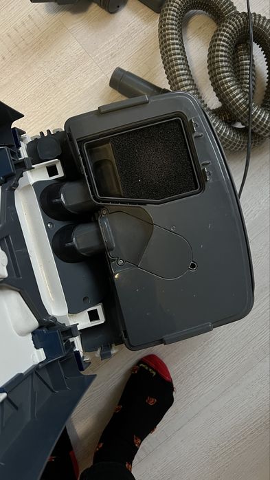 Пилосос Zelmer запчастини або під ремонт