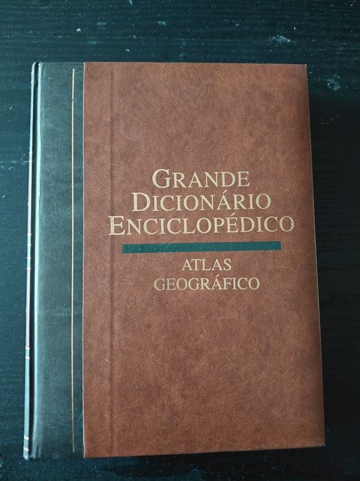 Enciclopédia antiga + Dicionário da Língua Portuguesa (vários volumes)