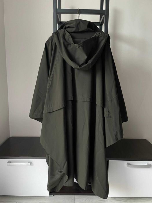 Trencz pelerynowy płaszcz ZARA ZW hydrofobowy przeciwdeszczowy peleryna water repellent cape trench coat