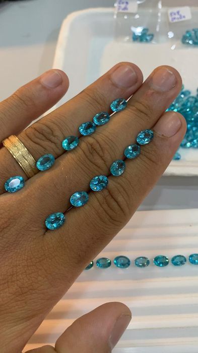 Apatita azul calibrada