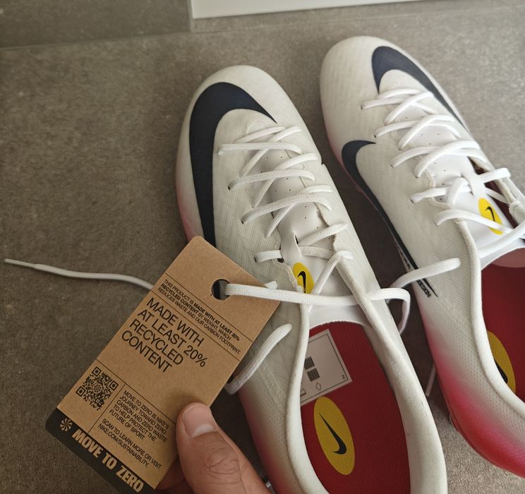 Nike Air Zoom Mercurial Vapor 16 Academy biało-czerwone