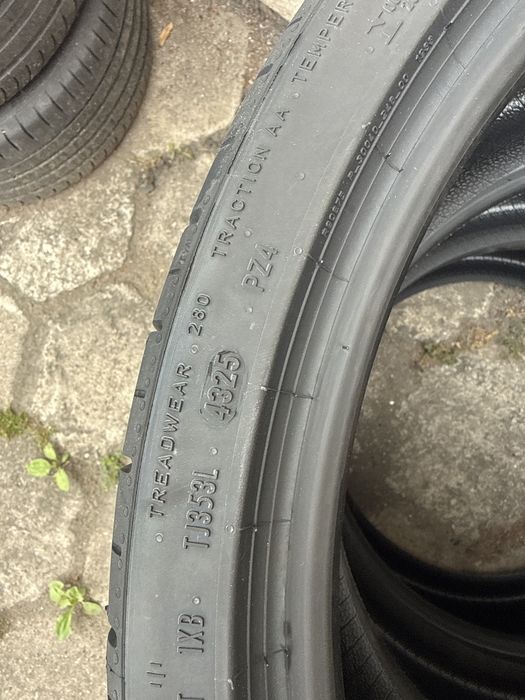 Pirelli P-Zero 265/30ZR20XL