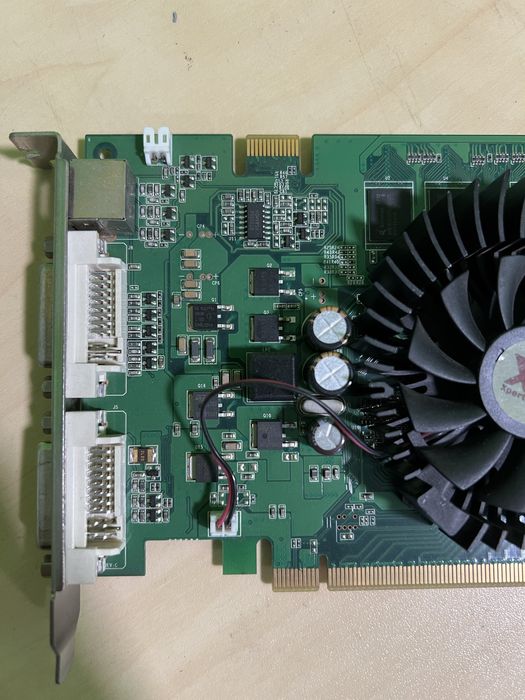 Відеокарта Nvidia 8600GT 512MB
