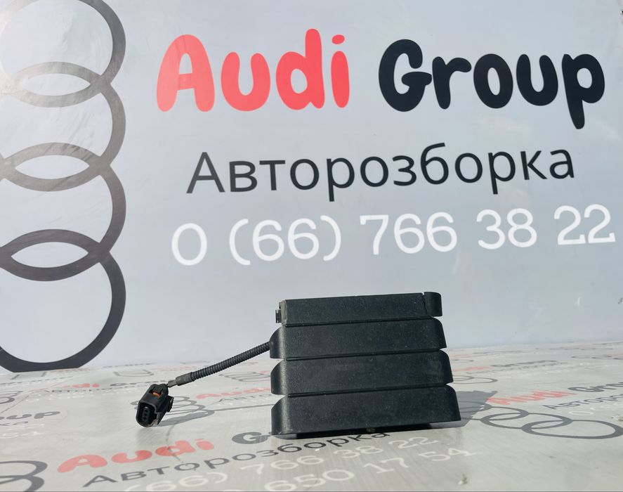 Кришка Дістроніка Audi A6 C6 Заглушка Радара Розборка Ауді Шрот