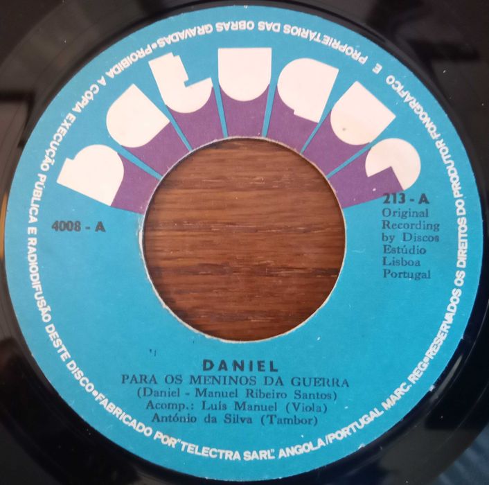 Daniel	- - - - -	Para os Meninos da Guerra	- - - - -	Single