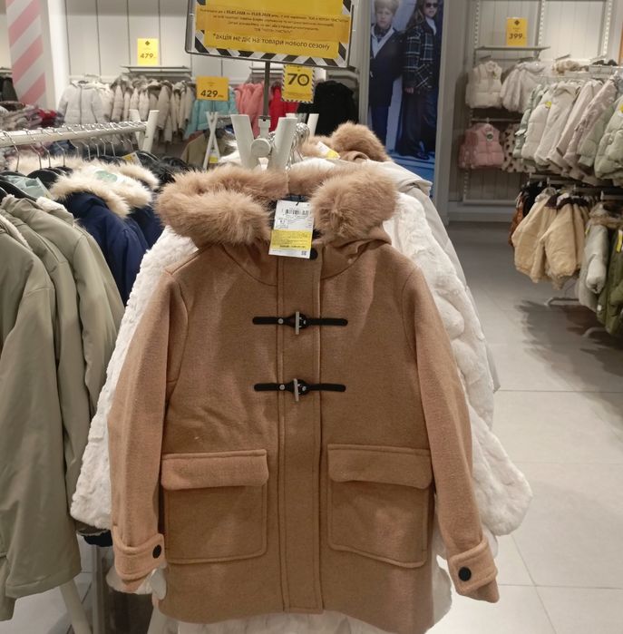 Пальто  ZARA беж