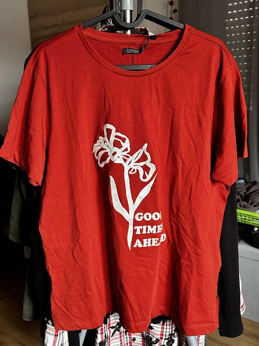Duas T-shirts novas da Tiffosi (XL)
