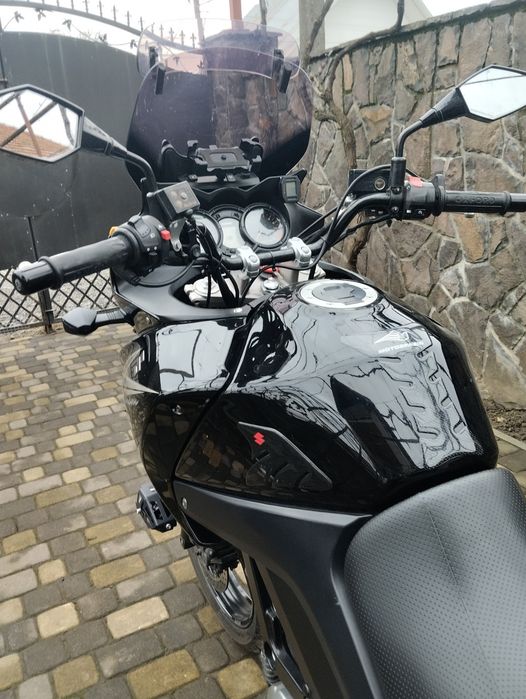 Сузукі v strom 650