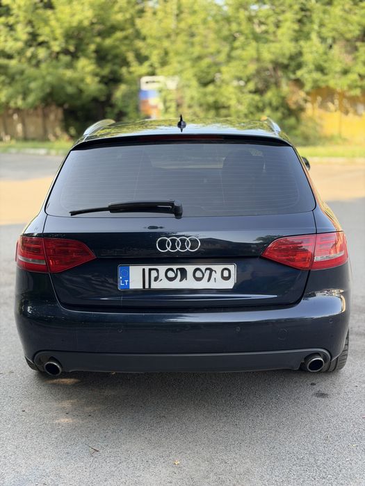 Audi A4 B8