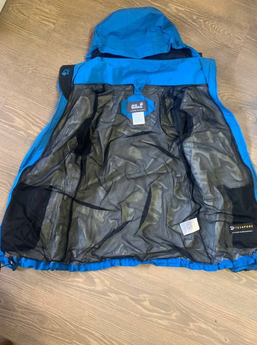 Вітровка Jack Wolfskin