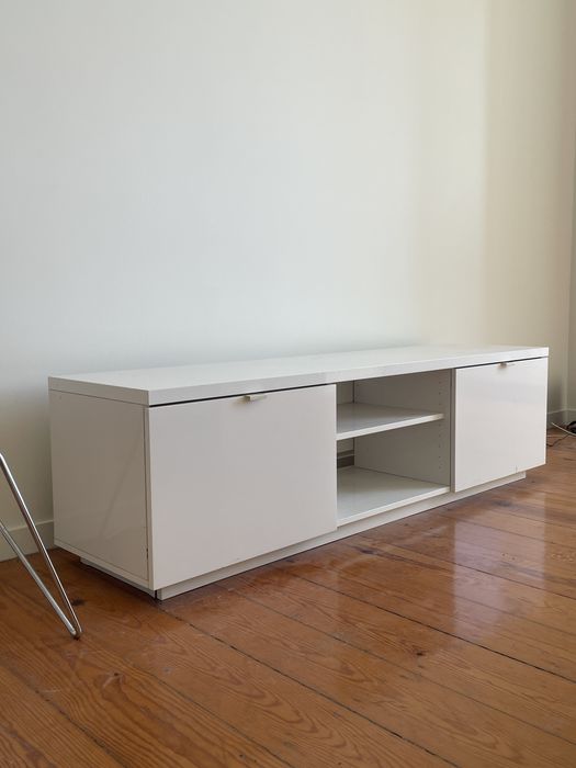 Aparador IKEA - usado mas em bom estado