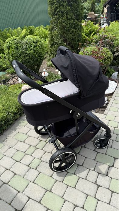 Cybex Balios S Lux Black, чорна 2в1