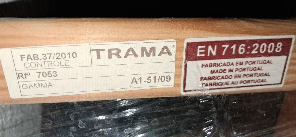 Berço/Cama Convertível Trama