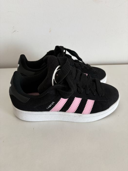 Adidas campus preta e rosa