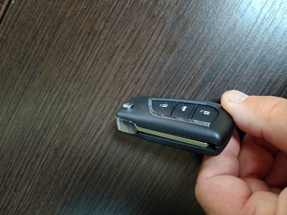 Продам викідний ключ заготовку.