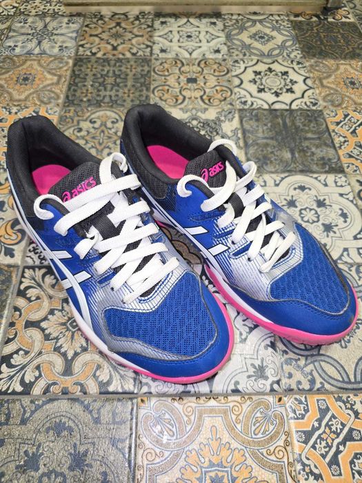 Damskie buty Asics GEL-ROCKET 9, rozmiar 37,5
