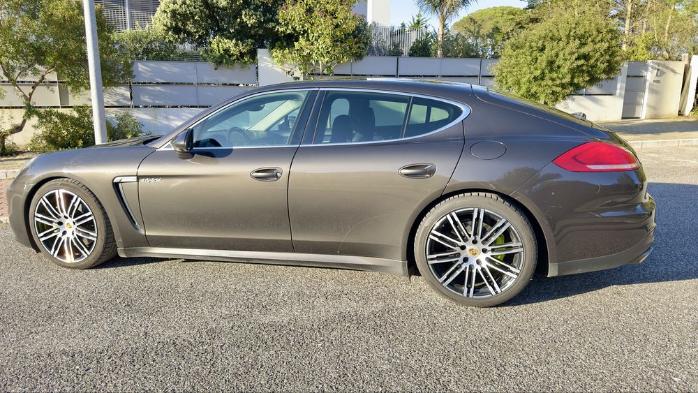 Porsche panamera s e- hybrid