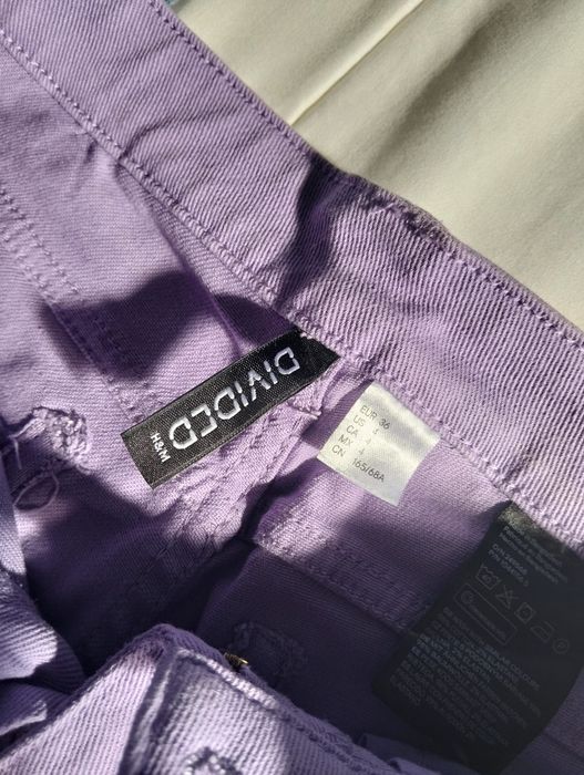 Calça ganga nº36, cor roxa (marca Divided, H&M)