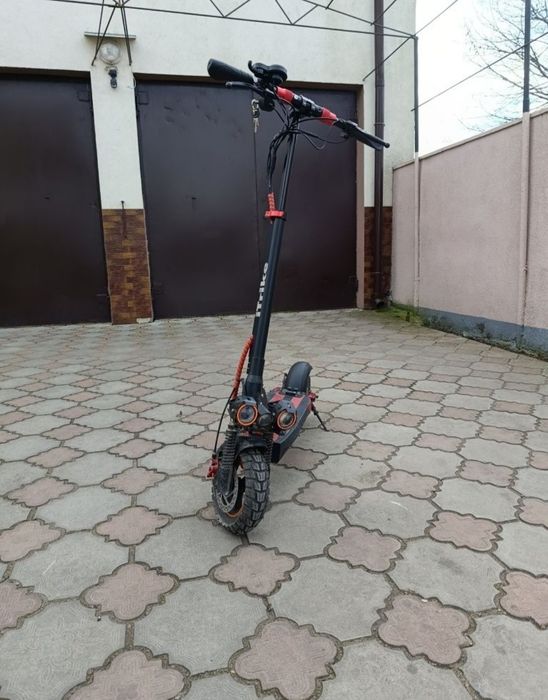 Продам електросамокат