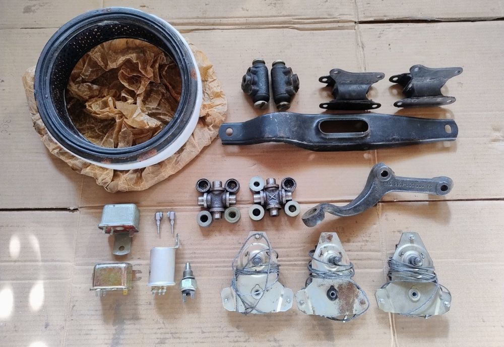 Форсунки омывателя ваз 2101-2107, новые ссср