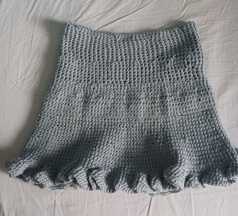 Handmade szara spódniczka z falbanką 140/146