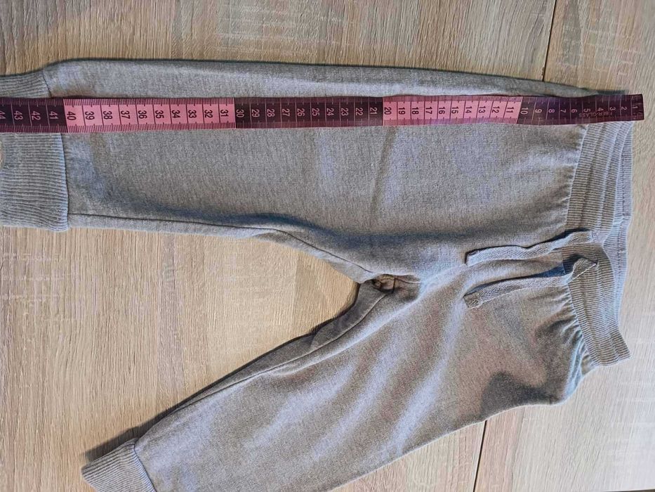 Spodnie dzieciece joggersy H&M 86  2 szt