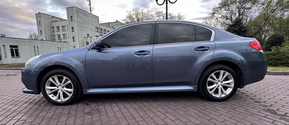 Продам Subaru Legacy 2013 2.5 газ/бензин автомат