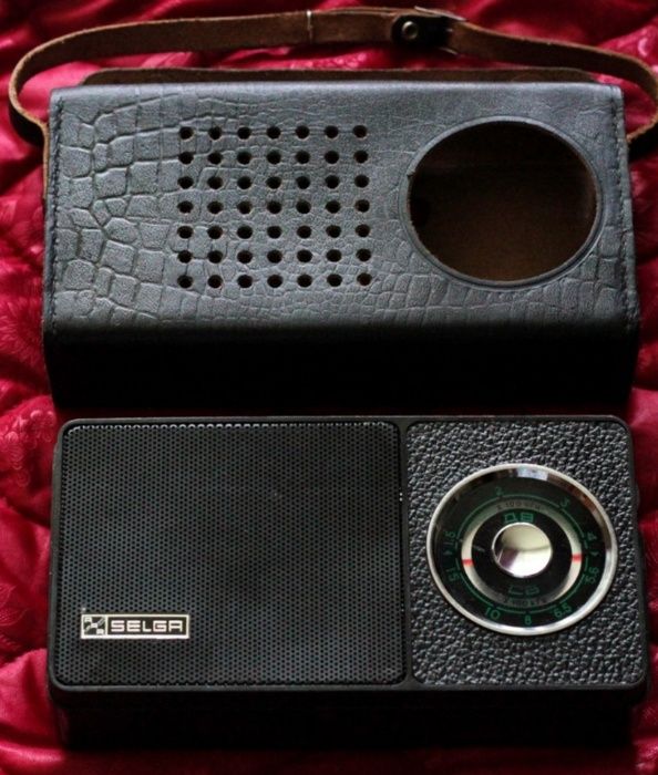 Винтажные приёмники ''Селга-404'' и ''Селга-405' рабочие СССР