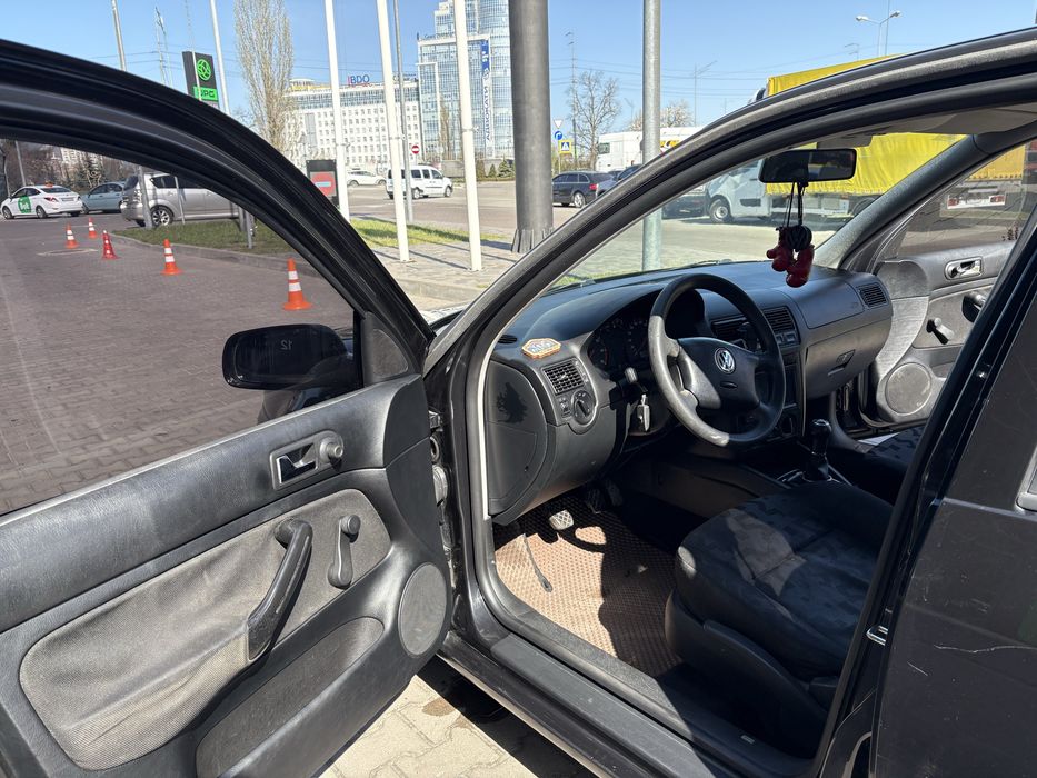 Продам Golf 4 2000рік.