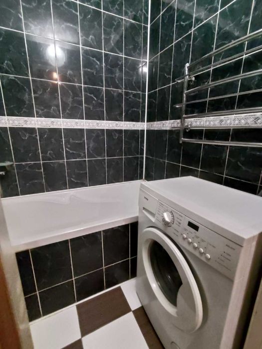 Двокімнатна квартира в центрі. Будинок нового планування