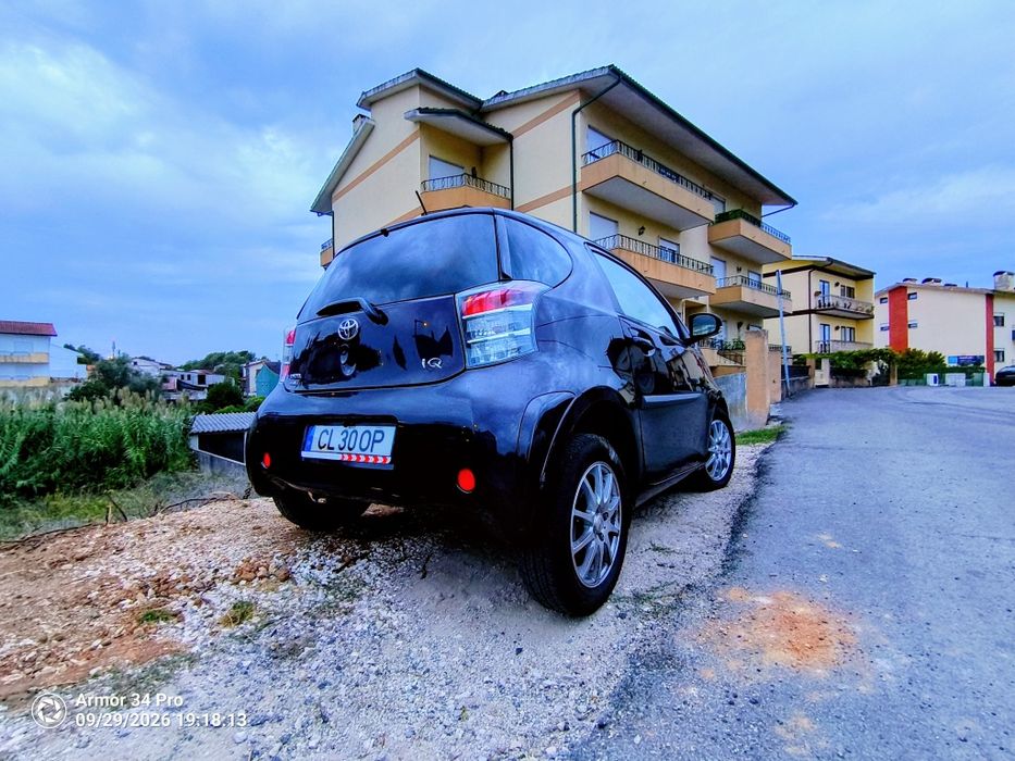 Toyota IQ impecável automático