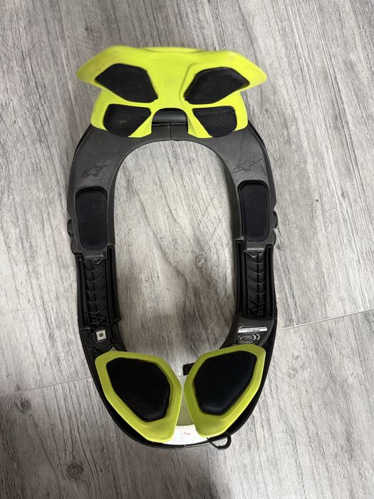 Stabilizator karku Alpinestars BNS Tech 2