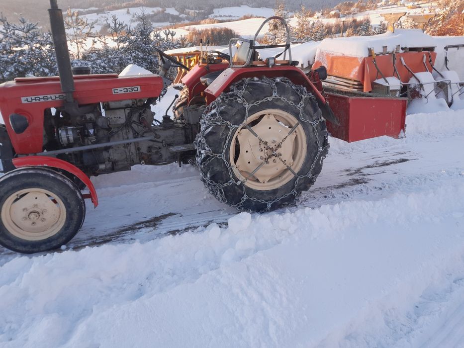 Traktor Ursus C -335