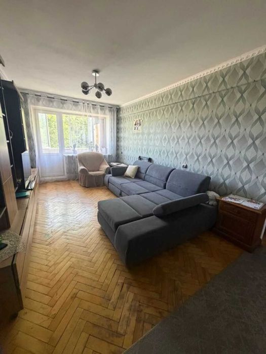 3 кімнатна квартира по вул. Фабрична