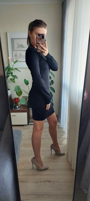 Czarna sweterkowa sukienka mini Louise Orop XS S wełna