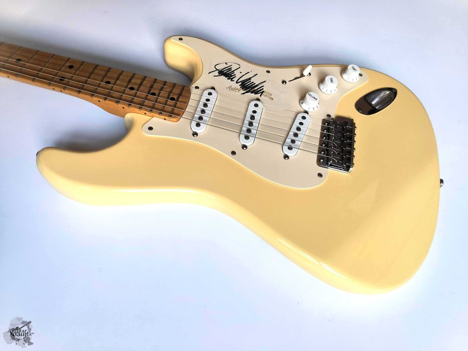 Fender® Jimmie Vaughan '56 Stratocaster® hand-signed '1997 Olympic White