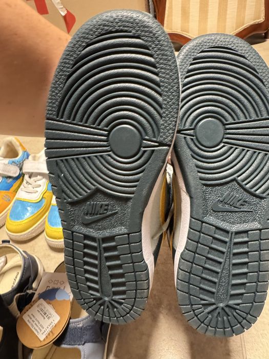 Кросовки мальчуковые Nike новые размер  33