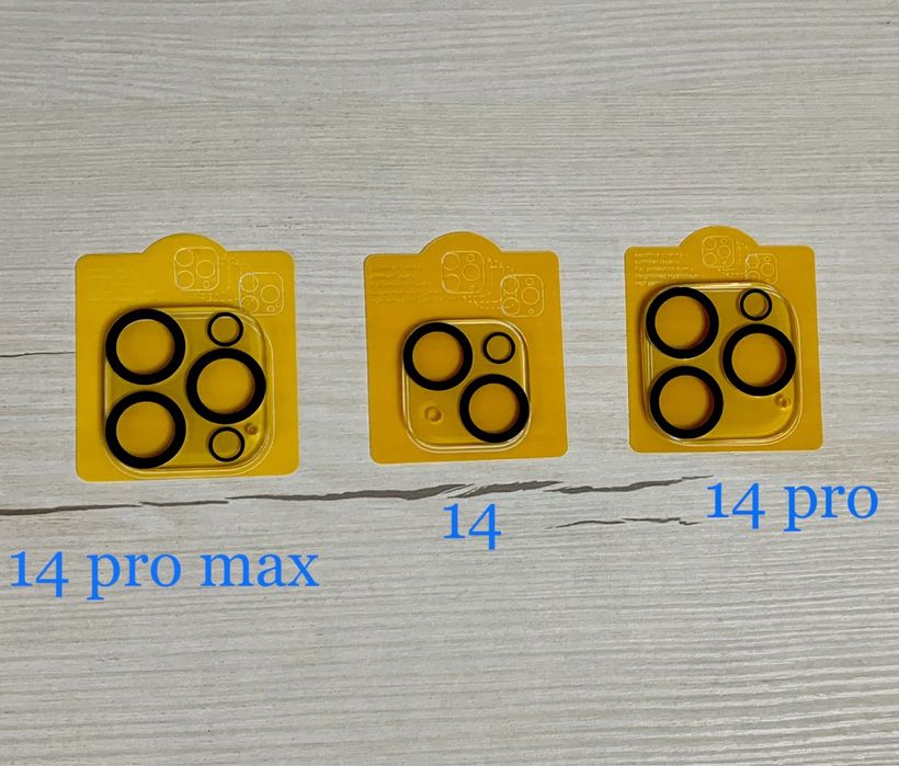 Защитное стекло на камеру  на iphone 13 15 16 pro max