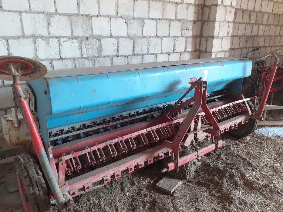 Sprzedam siewnik ISARIA 600S