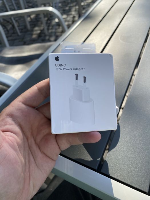 Блочок 20w для iPhone, iPad блок живлення зарядка оригінальний