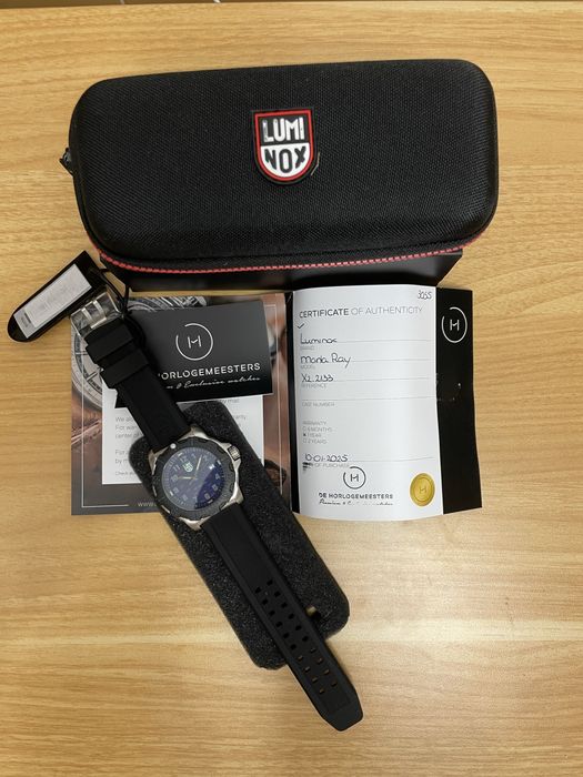 Luminox Manta Ray