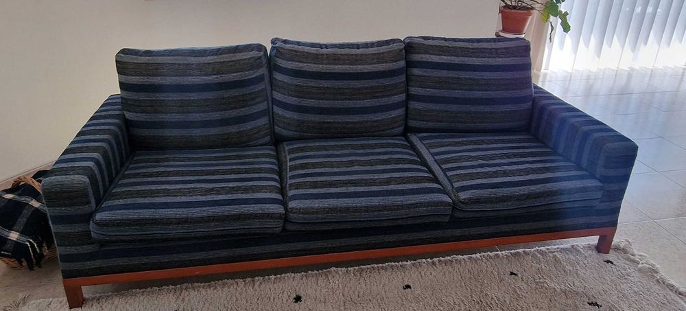 Sofá-Cama em Excelente Estado – Confortável e Funcional