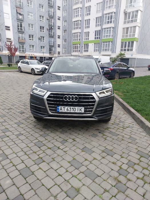 AUDI Q5  Premium  plus  2.0  2018