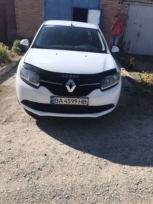 Рено логан 2015 газ